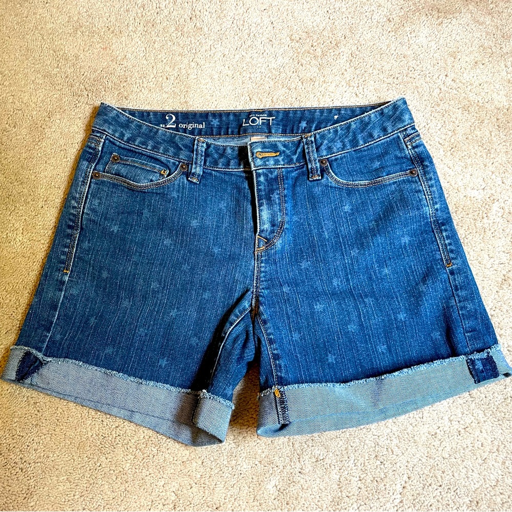 Ann Taylor size 2 Jean shorts